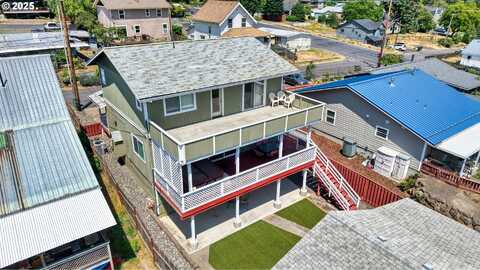 247 NE WASHINGTON ST, White Salmon, WA 98672