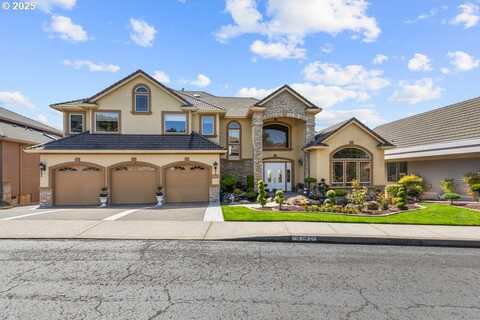 9337 SE PENNINGTON CT, Happy Valley, OR 97086