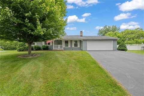39 Southwind Court, Greece, NY 14626
