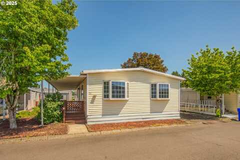13640 SE HIGHWAY 212, Clackamas, OR 97015
