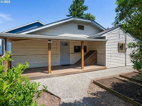 6310 SW 35th AVE, Portland, OR 97221