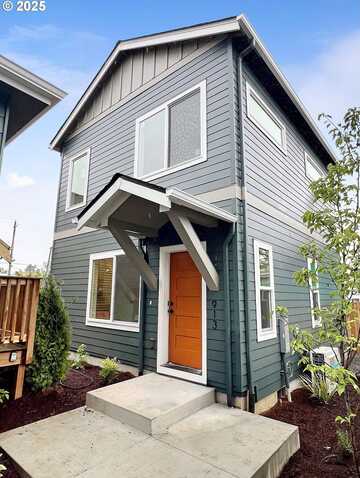 913 NE SUMNER ST, Portland, OR 97211