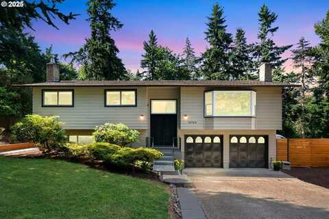 16760 S FAWN DR, Oregon City, OR 97045