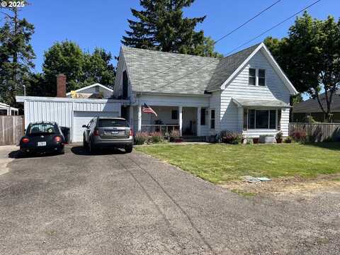 251 SCHOOLING ST, Harrisburg, OR 97446