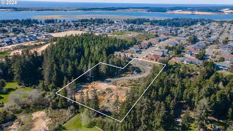 2215 GARFIELD ST, North Bend, OR 97459