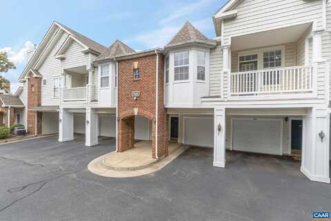 945 DORCHESTER PL, CHARLOTTESVILLE, VA 22911