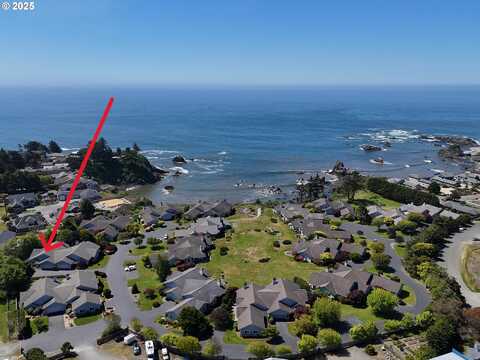 221 SCHOONER BAY DR, Brookings, OR 97415
