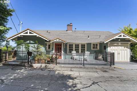 2440 SW HOFFMAN AVE, Portland, OR 97201