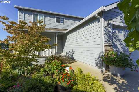 381 SE REGAN HILL LOOP, Estacada, OR 97023