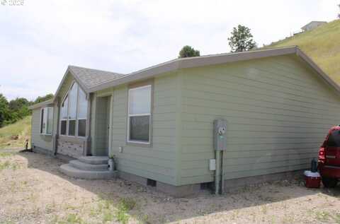 526 SE 15th ST, Pendleton, OR 97801