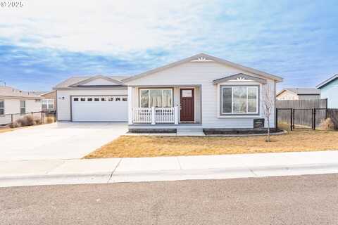 303 OREGON TRAIL BLVD, Boardman, OR 97818