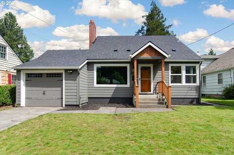 8835 NE BROADWAY, Portland, OR 97220