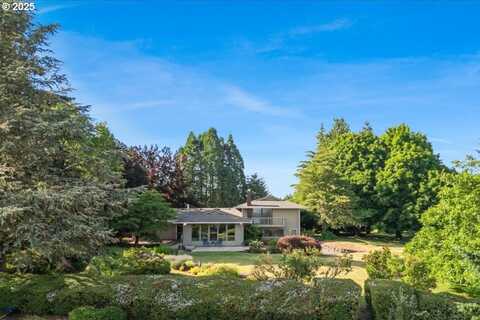 31430 NE Canter LN, Sherwood, OR 97140