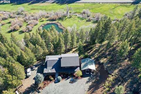 62482 Canyon Creek LN, Canyon City, OR 97820