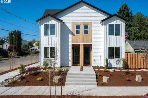 5809 NE Everett ST, Portland, OR 97213