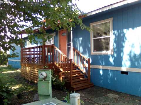 9874 SE Golf Club Rd, Stayton, OR 97383