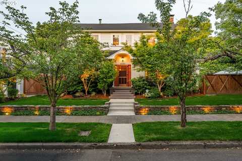 4108 NE 30TH AVE, Portland, OR 97211