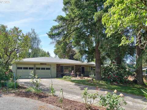 2210 SE Oak Crest DR, Hillsboro, OR 97123
