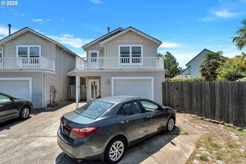 1455 NE JESSICA LOOP, Hillsboro, OR 97124