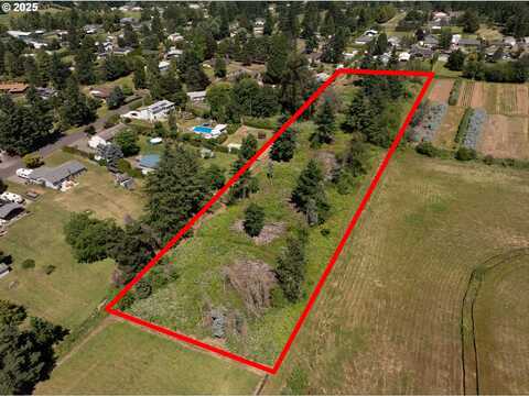 SE Armstrong Cir, Happy Valley, OR 97089