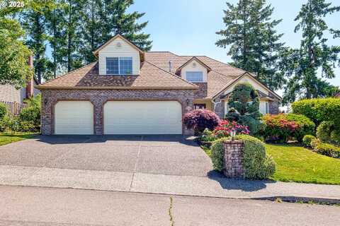 15150 SE LOSTINE DR, Clackamas, OR 97015