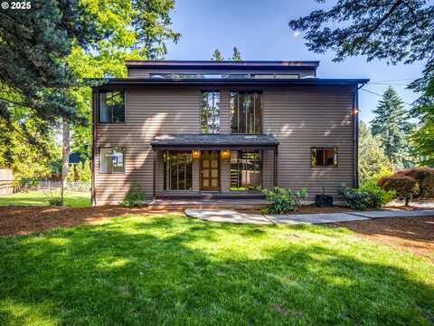 7785 SW WEST SLOPE DR, Portland, OR 97225