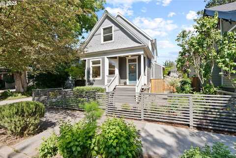 1912 NE 11TH AVE, Portland, OR 97212