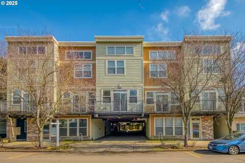 7520 SE MILWAUKIE AVE, Portland, OR 97202