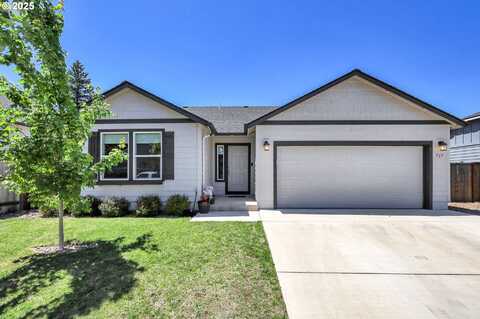 717 S 53RD PL, Springfield, OR 97478