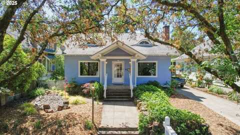 3914 SE IVON ST, Portland, OR 97202