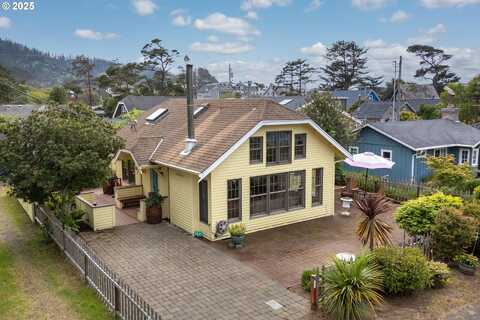 4445 INDEPENDENCE AVE, Neskowin, OR 97149