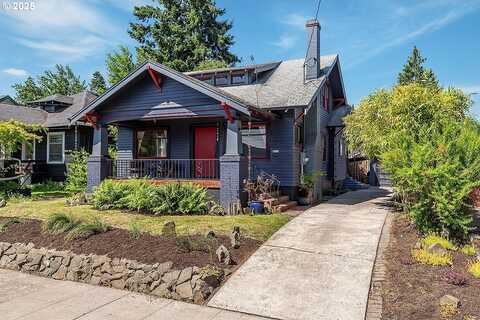 4915 NE 8TH AVE, Portland, OR 97211