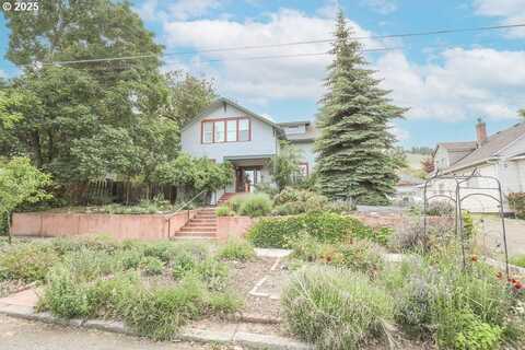 1706 OAK ST, La Grande, OR 97850
