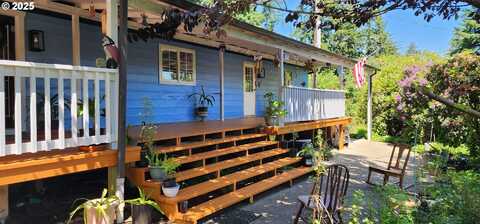 93534 SUNNYVALE LN, Coos Bay, OR 97420