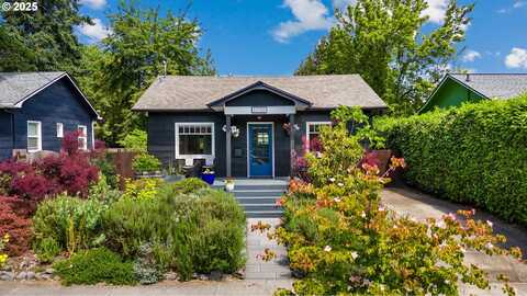 1931 SE ELLIS ST, Portland, OR 97202