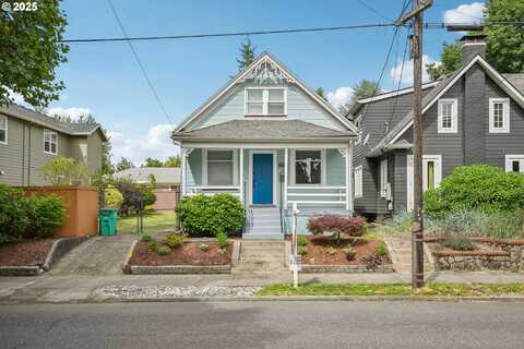 4017 NE 15TH AVE, Portland, OR 97212