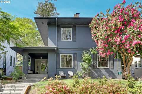 3701 NE DAVIS ST, Portland, OR 97232