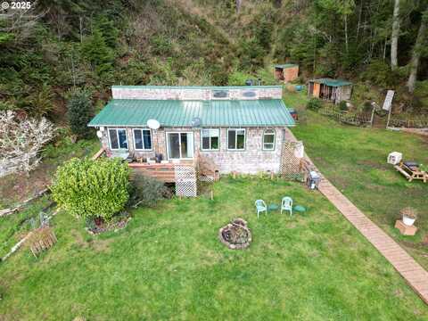 83126 SILTCOOS STATION RD, Westlake, OR 97493
