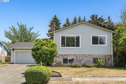 704 SE 207TH AVE, Gresham, OR 97030