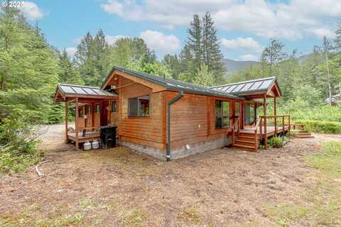 22190 E LOLO PASS RD, Rhododendron, OR 97049