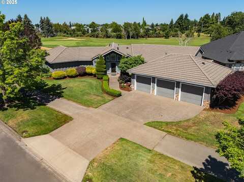 1055 TUKWILA DR, Woodburn, OR 97071