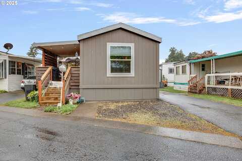 19776 SE STARK ST, Portland, OR 97233