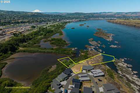 122 123 SOUTHSHORE LN, The Dalles, OR 97058