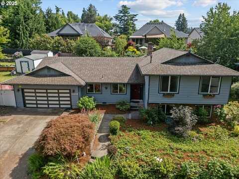 6696 SE CAVALIER WAY, Milwaukie, OR 97267