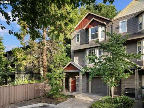 7804 SW BROOKLINE LN, Portland, OR 97224