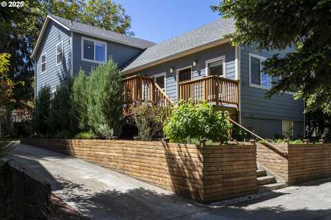 3817 NE 11TH AVE, Portland, OR 97212