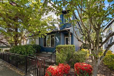 1015 SE TAMANGO ST, Hillsboro, OR 97123