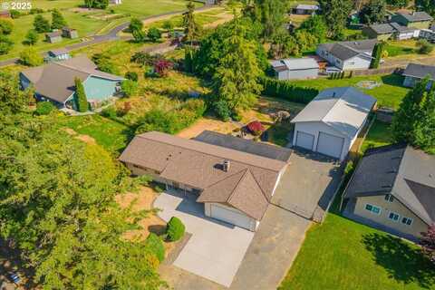 421 WATERS RD, Castle Rock, WA 98611