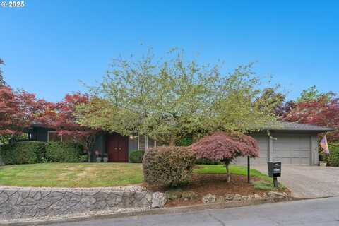 7398 SW EASTMOOR TER, Portland, OR 97225