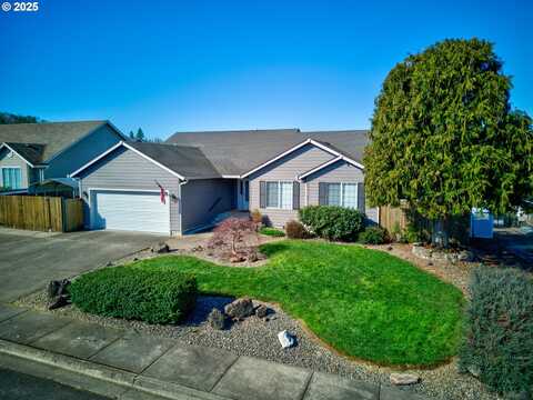 307 CAMBRIDGE DR, Sutherlin, OR 97479